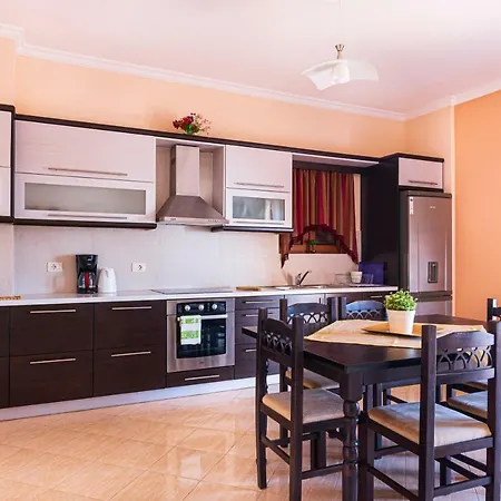 Great Alexander Suites Sarande Exterior photo
